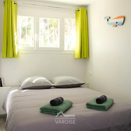 Les Muratiers T2 - Bord De - Terrasse - Clim