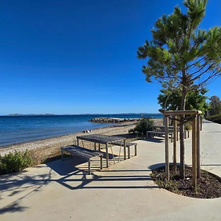 Les Muratiers T2 - Bord De - Terrasse - Clim Hyères