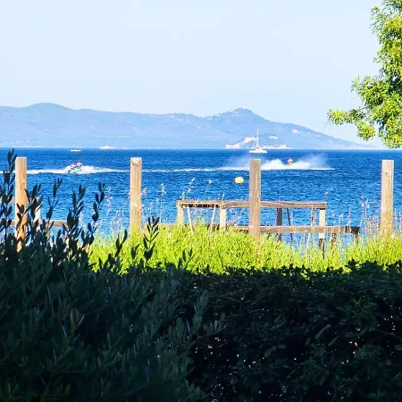 Les Muratiers T2 - Bord De - Terrasse - Clim *