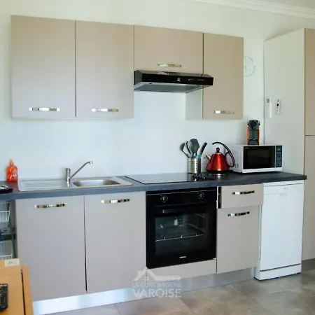 Les Muratiers T2 - Bord De - Terrasse - Clim Lägenhet