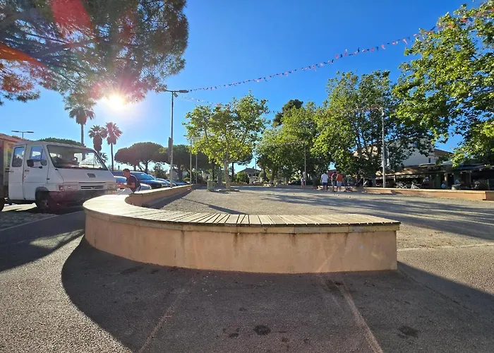 Les Muratiers T2 - Bord De - Terrasse - Clim Appartement