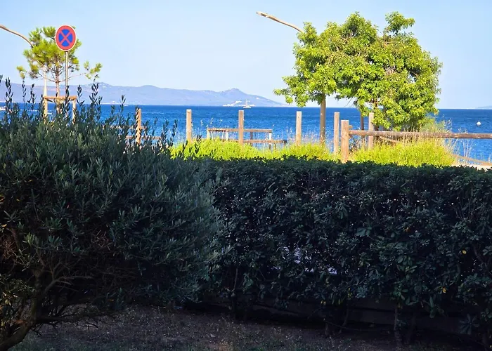 Les Muratiers T2 - Bord De - Terrasse - Clim * Hyères