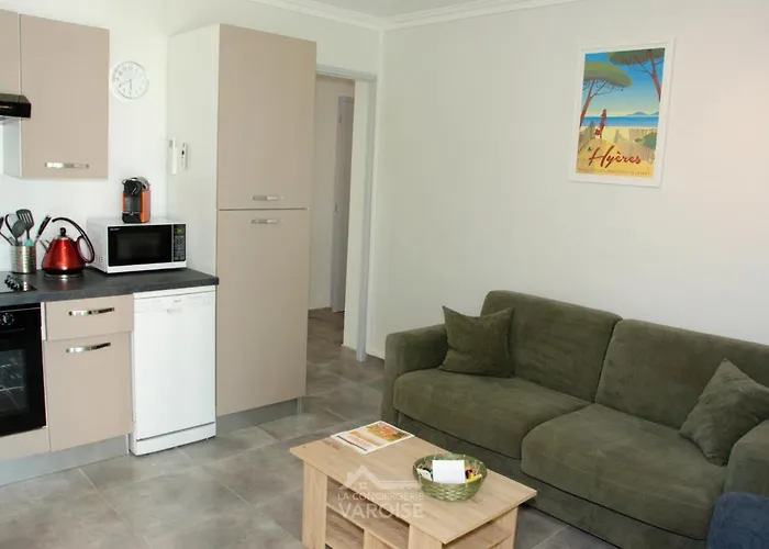 Les Muratiers T2 - Bord De - Terrasse - Clim * Hyères